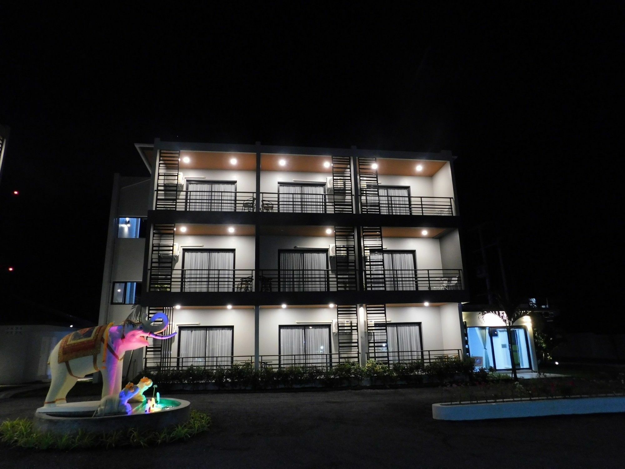 Baan Plaai Ngam Hotel Bophut Ngoại thất bức ảnh